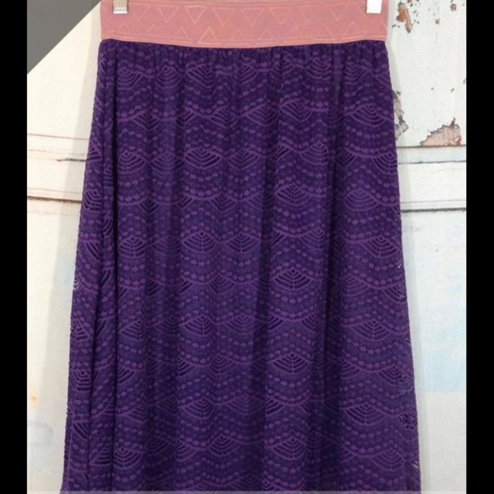 Lularoe Lola - Purple Lace Size XS
